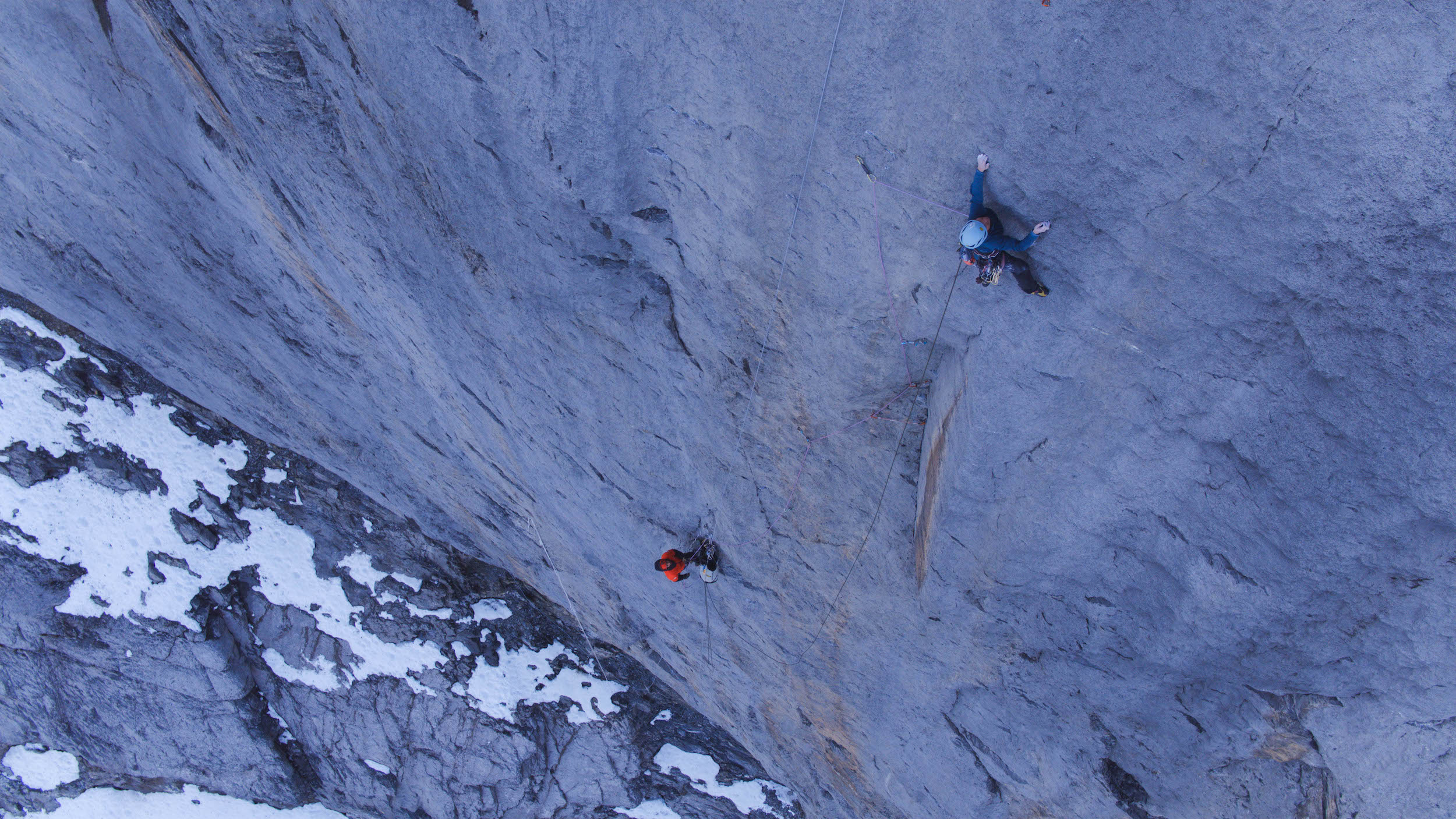 Babsi and Jacopo on the wall (Copyright Paolo Sartori/Babsi Zangerl)