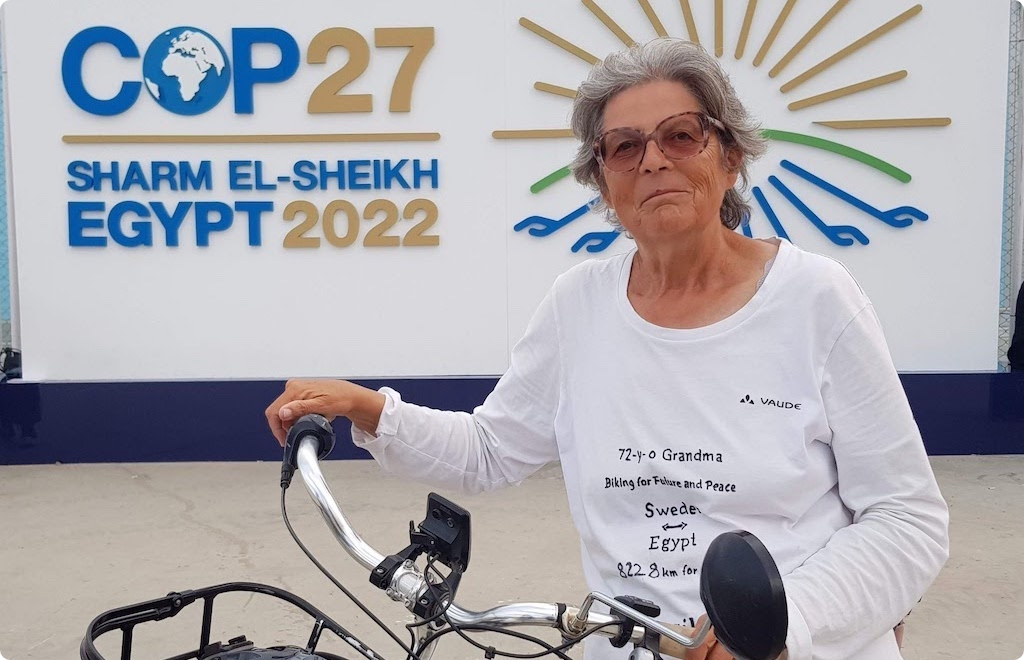 72 y/o cycles 8000km for climate